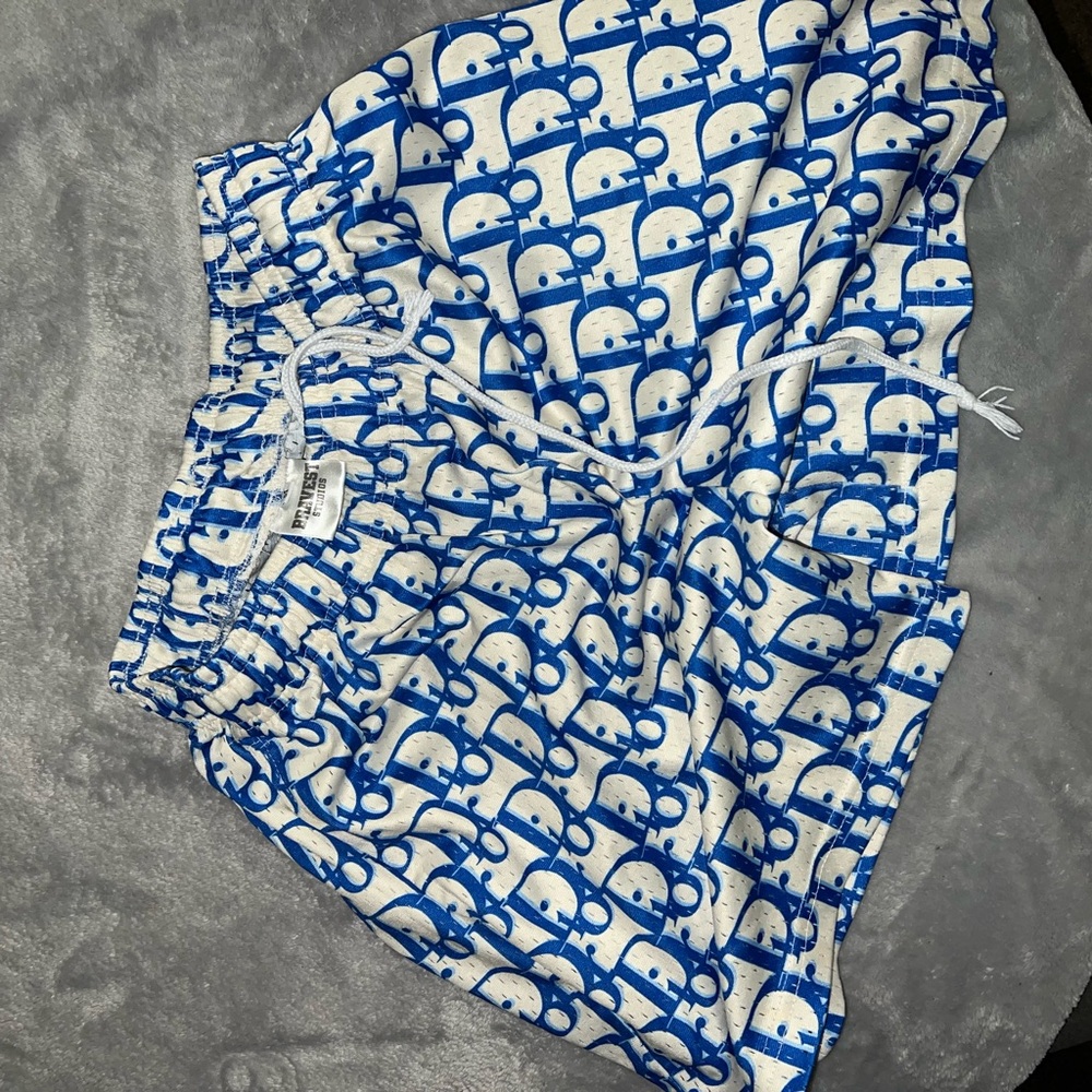 Men bravest studios Blue and White Patterned Shorts
